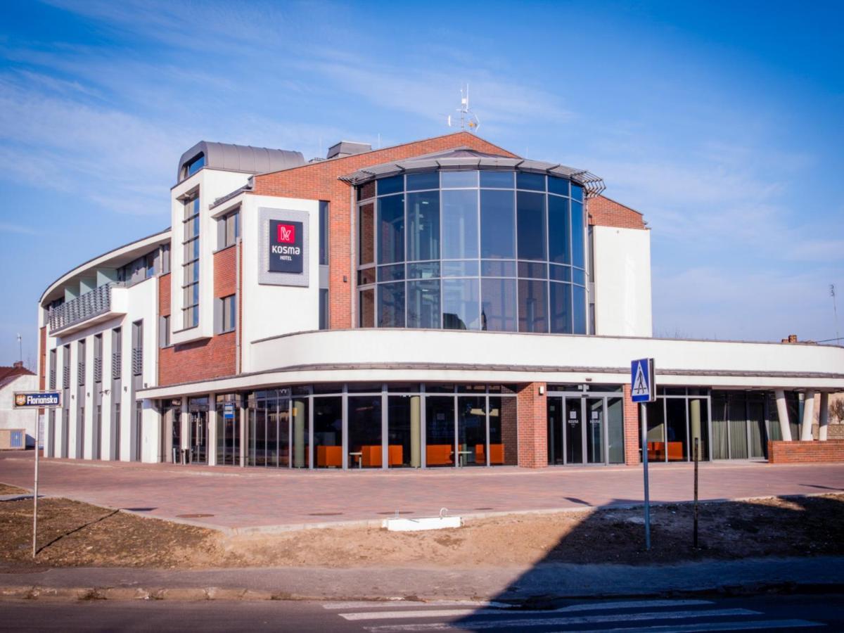 Hotel Kosma Kozmin 외부 사진